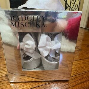 Badgley Mischka Kids Silver and White Dress Shoes